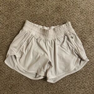 Lululemon Hotty Hot Shorts Size 6